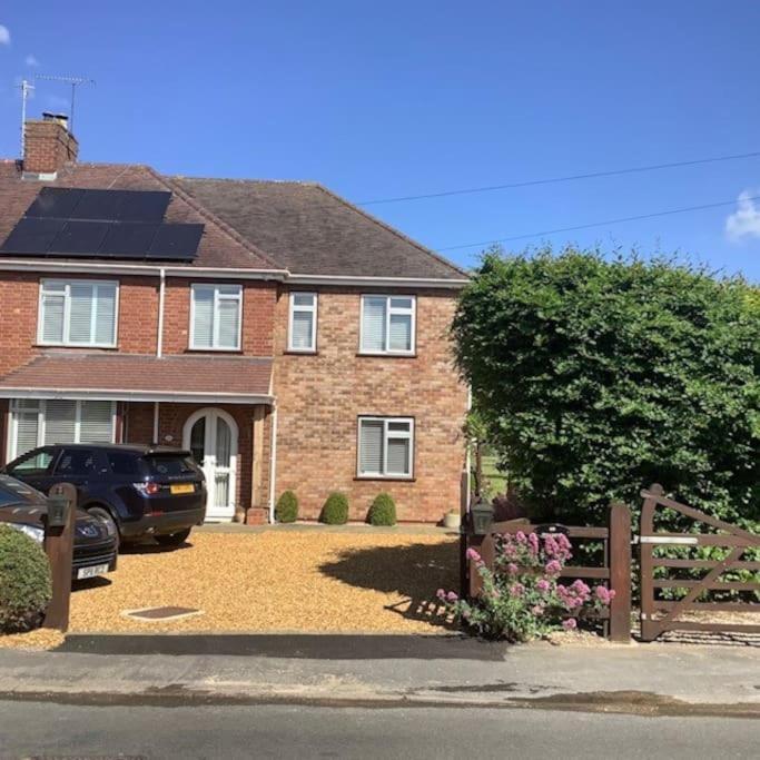 Badsey Cotswold Edge Guest Suite With Broadway Hill View מראה חיצוני תמונה