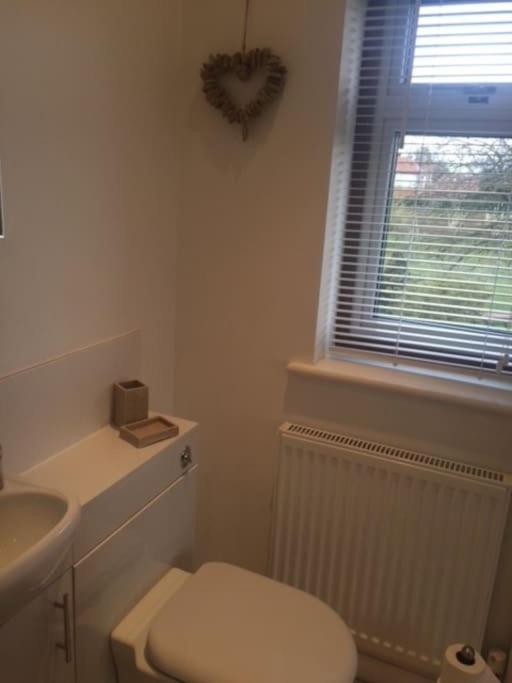 Badsey Cotswold Edge Guest Suite With Broadway Hill View מראה חיצוני תמונה